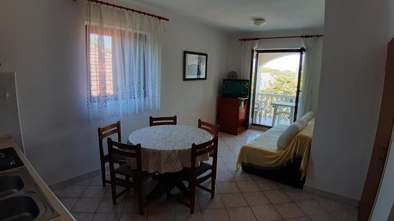 Apartmani Zdrelac Bagian luar foto